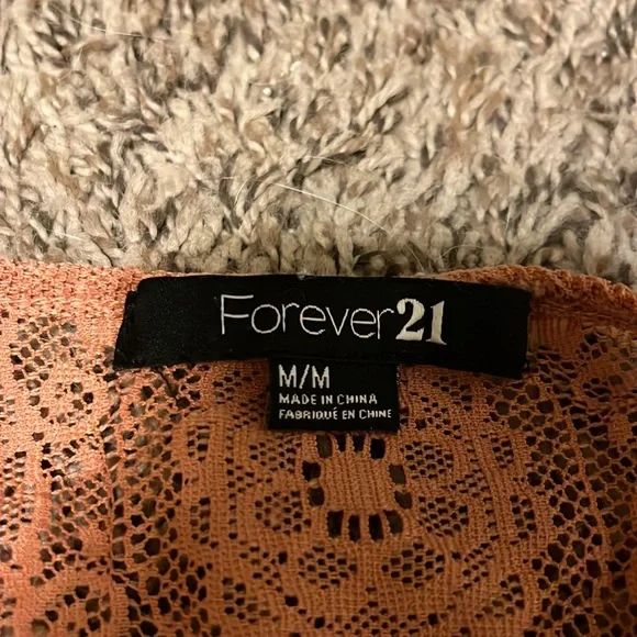 Pink shawl - Picture 2 of 3